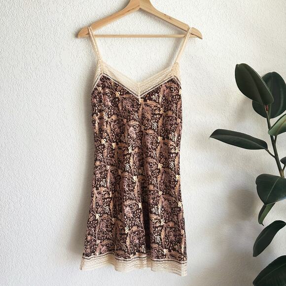 GAP Dresses & Skirts - Gap 100% Silk Slip Small Paisley Lace Trim Fairy Romantic Brown/Ivory Y2K Sexy